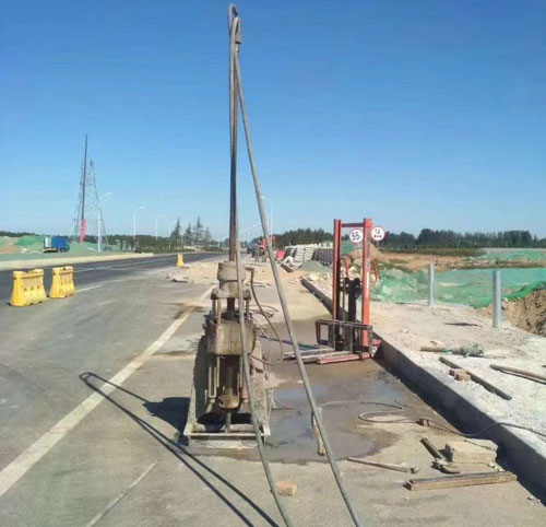 巨鹿公路高聚物注浆加固